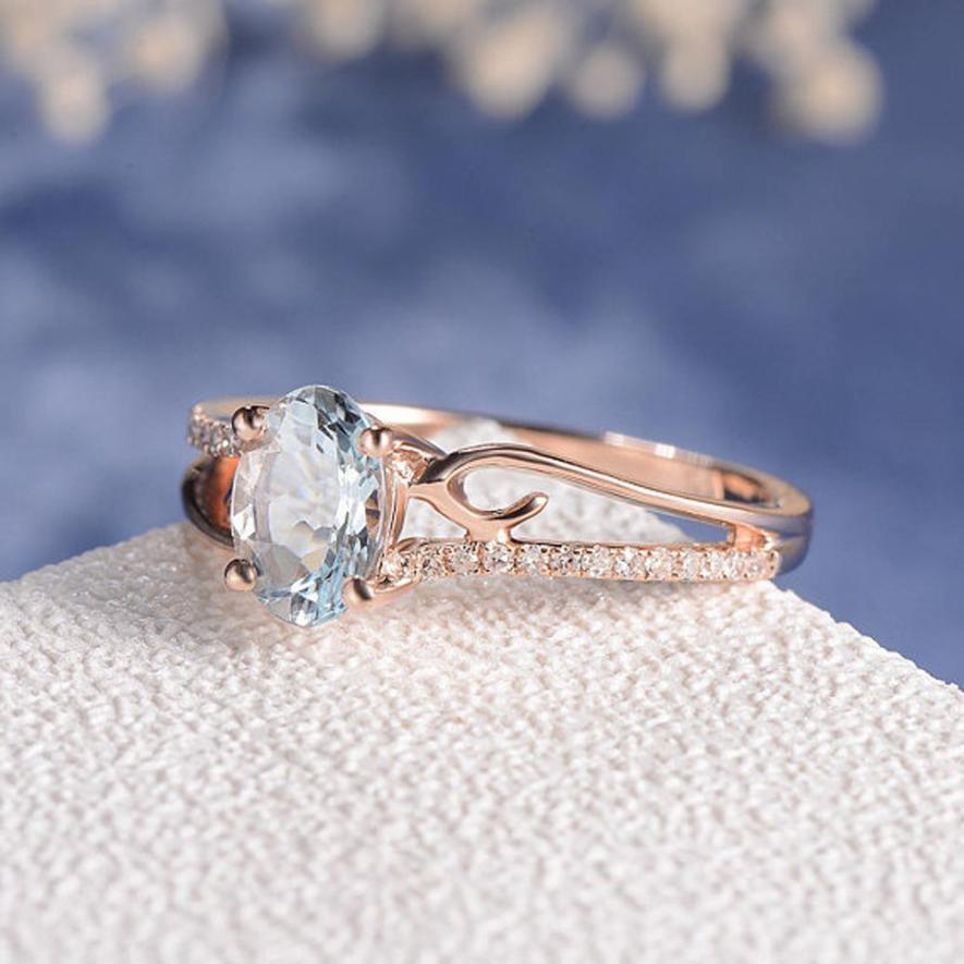 Oval Cut Rose Gold Double to Single Band Ring | Brehn