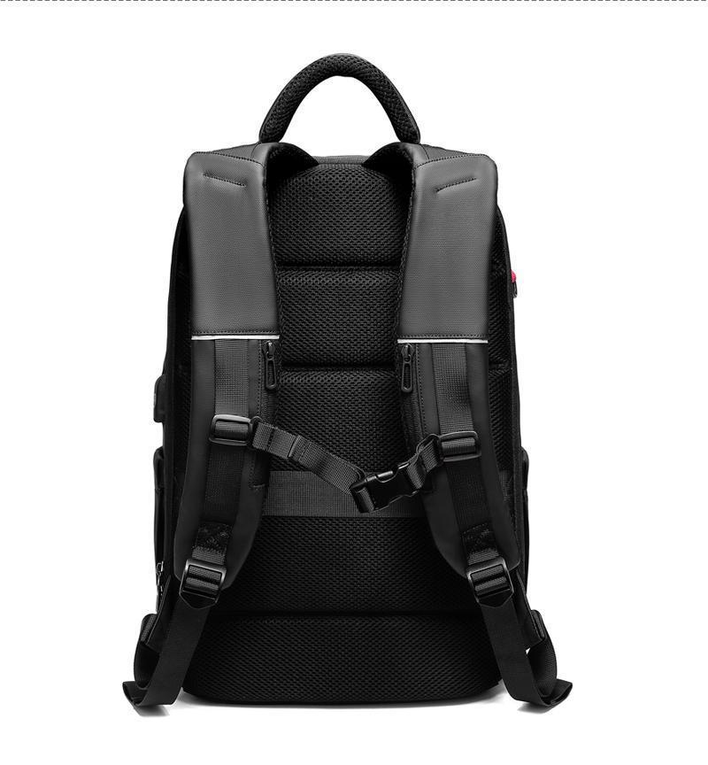 Brehn | 15,6 Zoll Laptop Reise Rucksack Wasserabweisend Funktionaler Rucksack Mit USB-Ladeanschluss