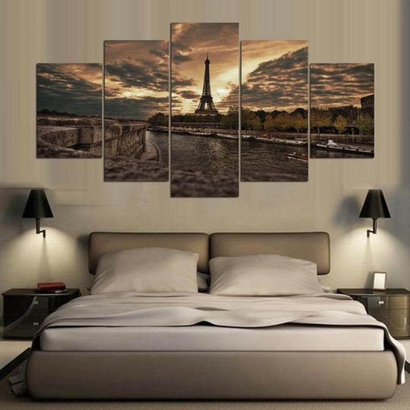 Majestätischer Eiffelturm bei Dämmerung - Leinwand Wandkunst Gemälde