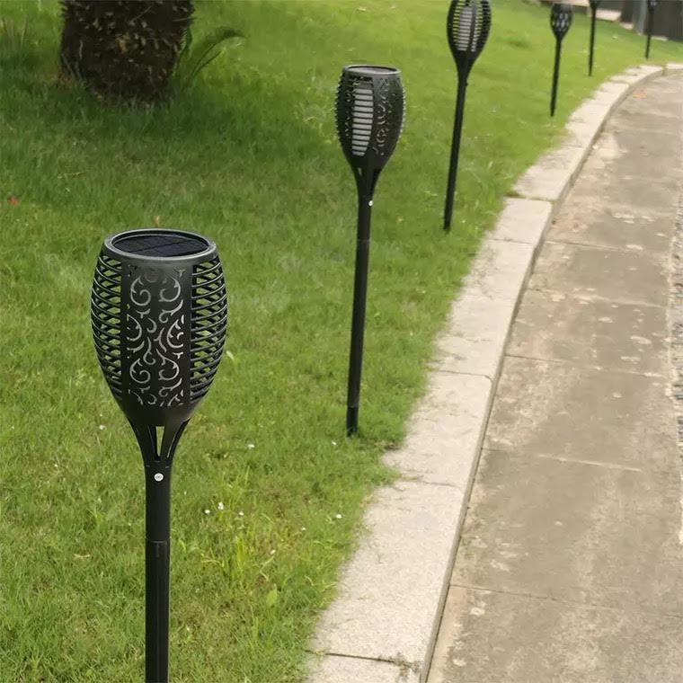 LED Solar Gartentorpedos Deluxe 96 LED (4 Stück) | Brehn