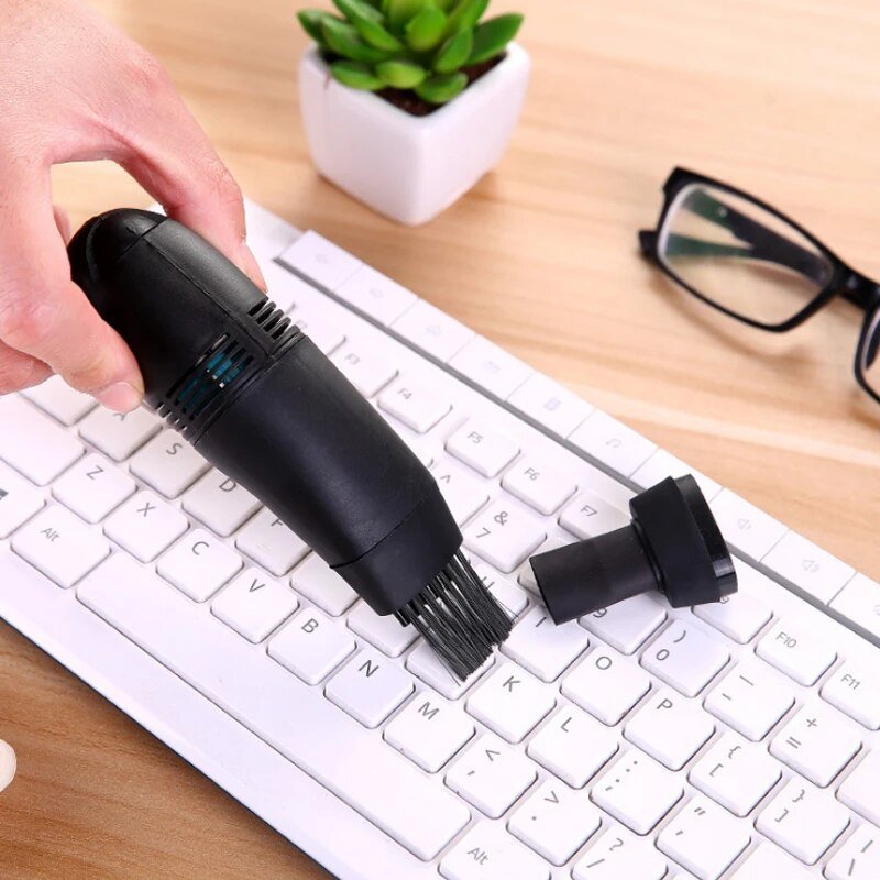 MiniVac - Effiziente Reinigung - Tastaturschutz - Staubschutz ! | Brehn