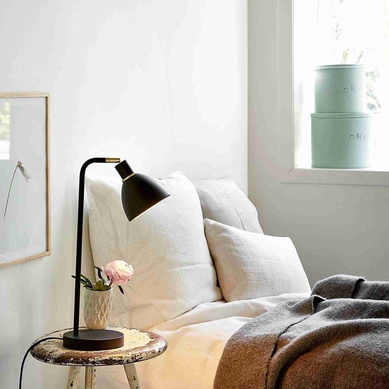 Brehn | GrantLuxe Licht Tischlampe - Schwarze Tischlampe für luxuriöse Arbeitsumgebung