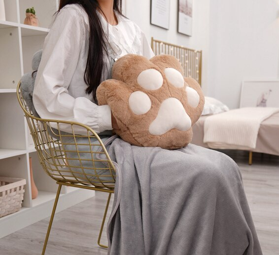 Brehn | Flauschiges Bärenpfoten-Handwärmerkissen