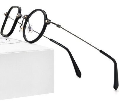 VIvolux | Unregelmäßige Form Geeky Titanbrille