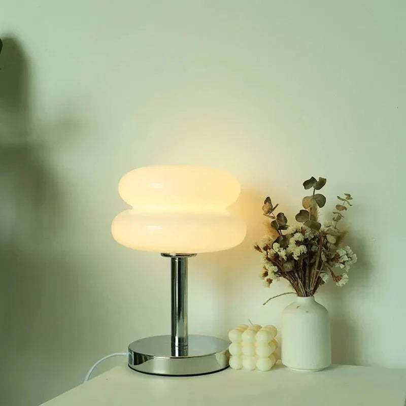 Brehn | Retro Macaron Tischlampe aus farbigem Glas