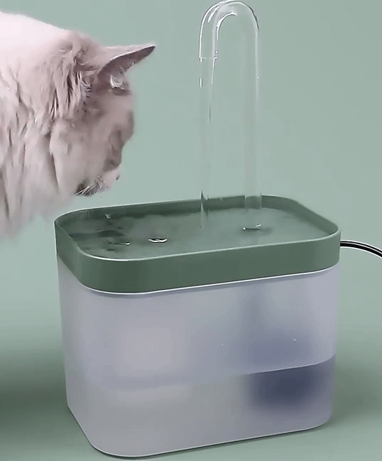 Brehn | Ultra-leise Haustier-Wasserbrunnen mit intelligenter Filtration - 1,5 l Edelstahl