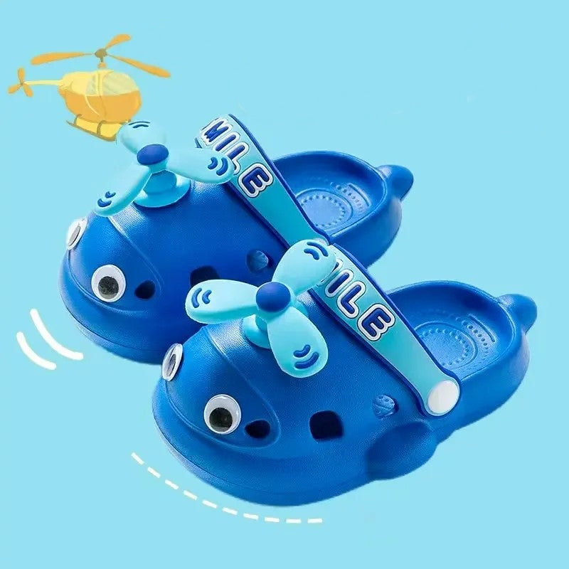Brehn | Süße Hubschrauber Kinder Sockenhausschuhe