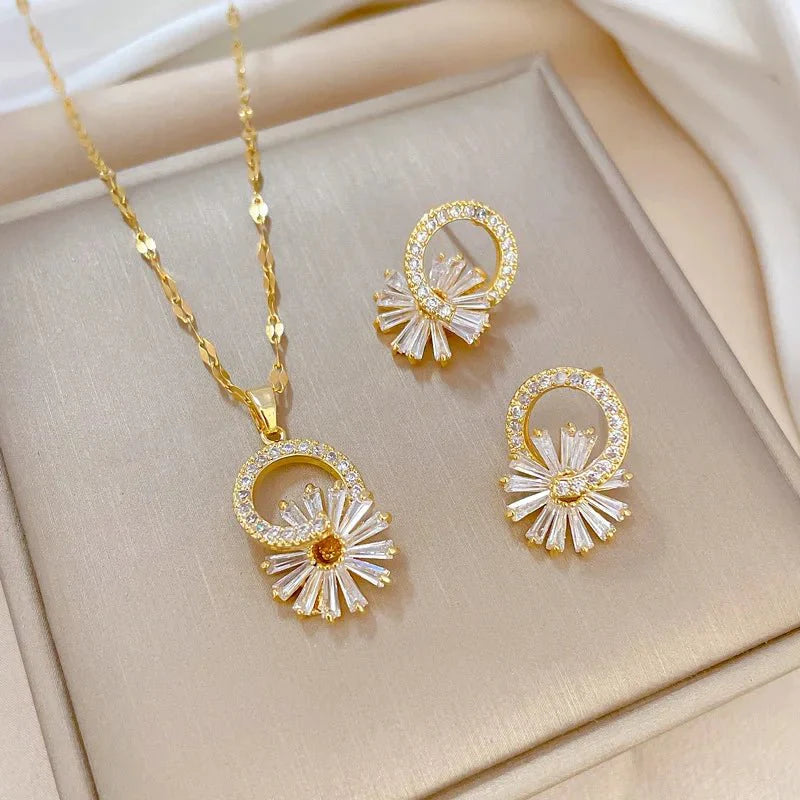 Brehn | Schimmernde Blumen-Diamant-Halskette und Ohrringe