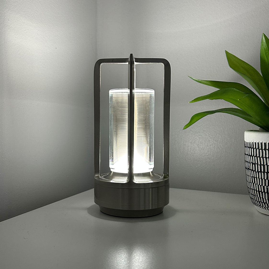 Drahtlose Vintage Laterne Tischlampe | Brehn