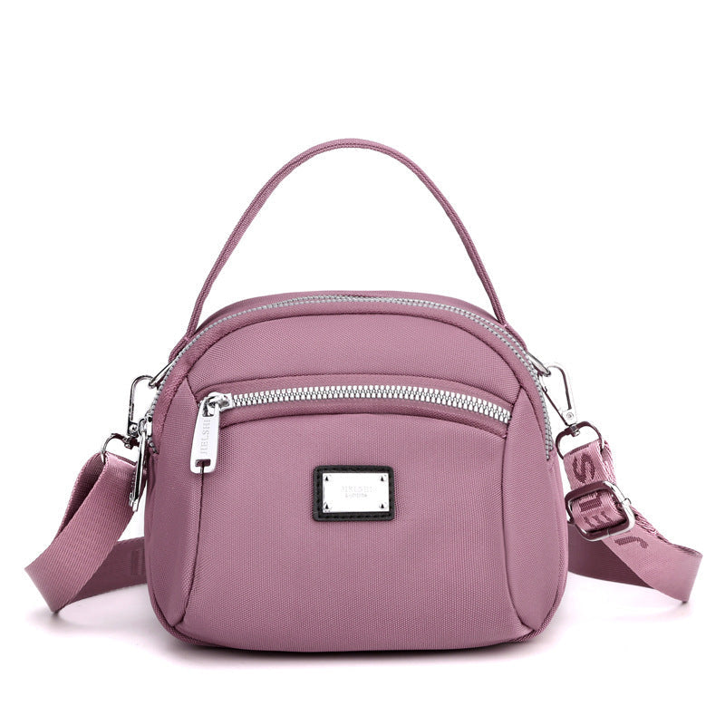 Leichte Schultertasche aus robustem Nylon