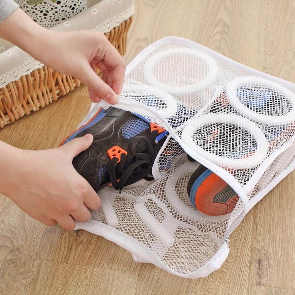 SneakClean - Schützen Sie Ihre Schuhe - Sicheres Waschen - Makellose Ergebnisse | Brehn