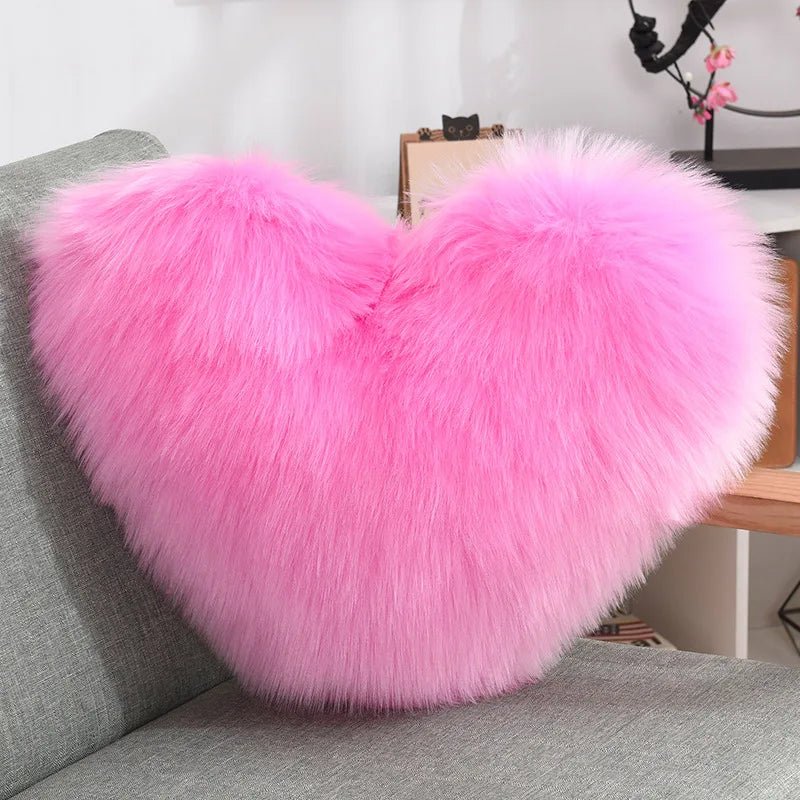 Weiches Herzförmiges Flauschiges Sofakissen aus Soft-Polyester | Brehn