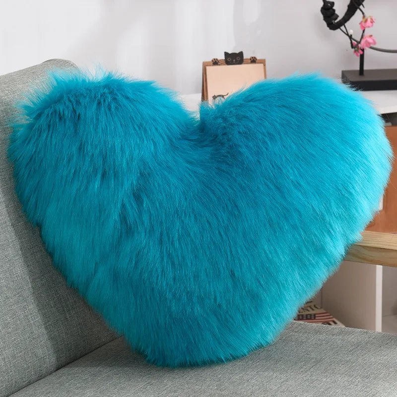 Weiches Herzförmiges Flauschiges Sofakissen aus Soft-Polyester | Brehn