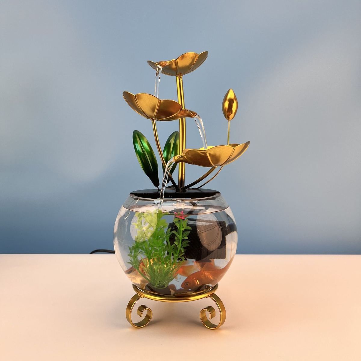 Luxuriöse, kreative Lotus-Aquarium-Dekoration