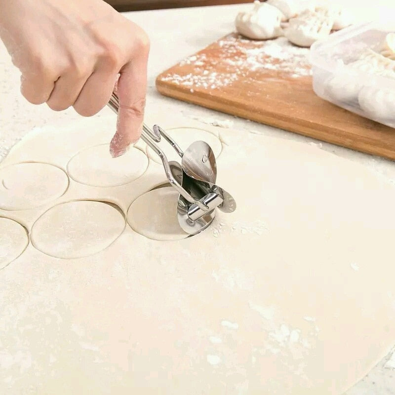Edelstahl Teigtaschenformer Handmaß Ravioli Form Presse Teigrädchen | Brehn