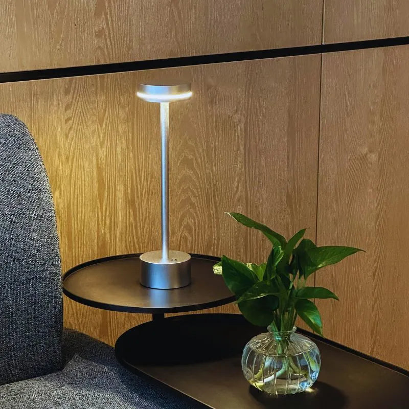 Brehn | Kosmische Eleganz Lampe