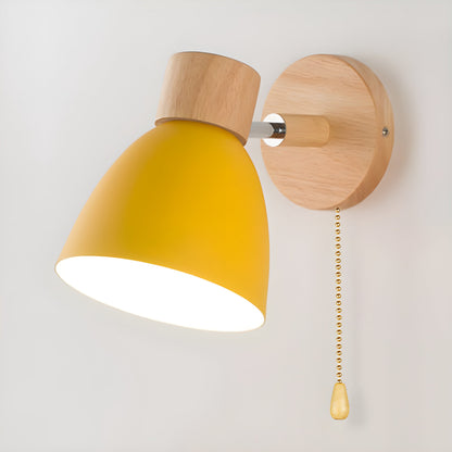 Hölzerne Nordische Wandlampe mit Schalter für Gemütliches Schlafzimmer | Brehn