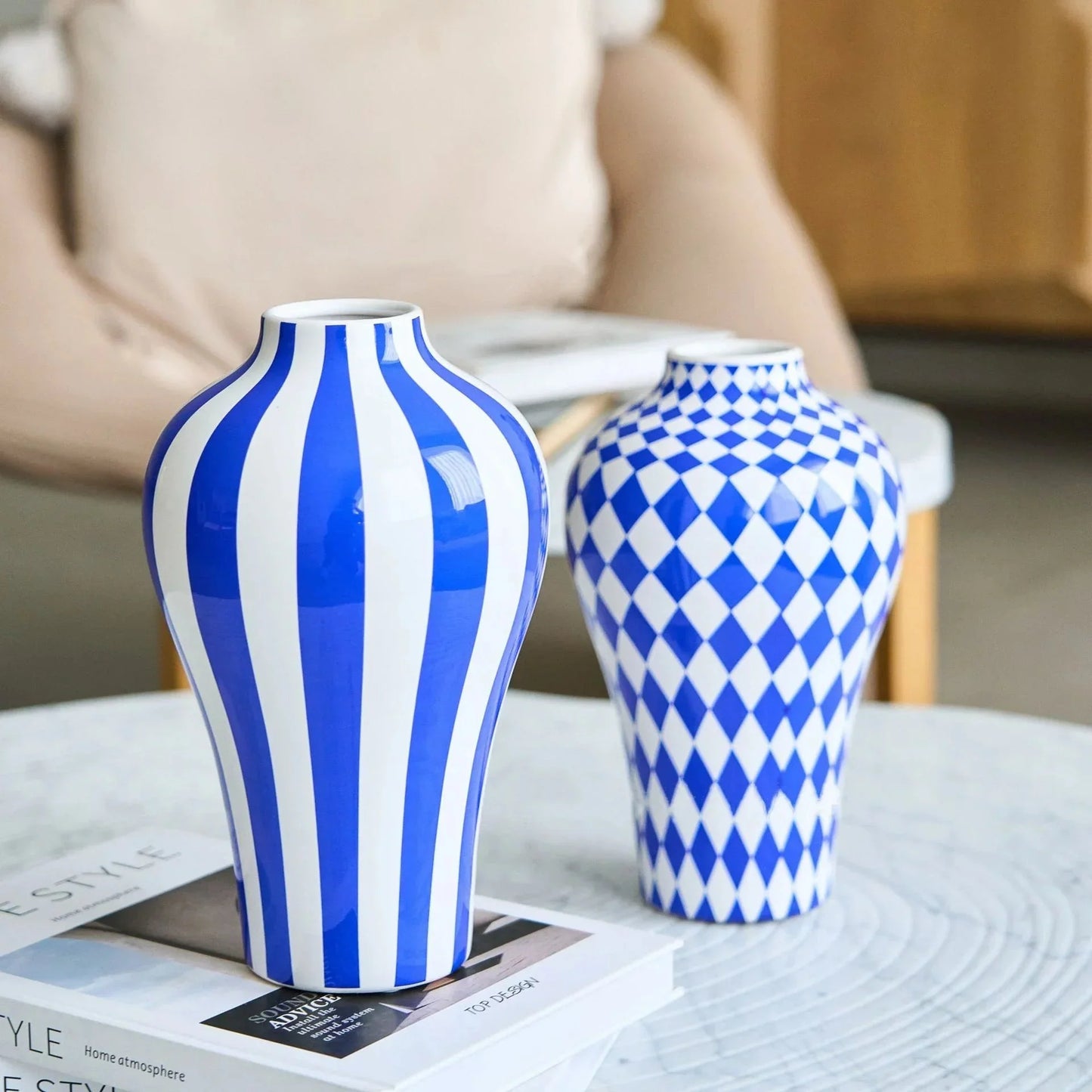 Vibrant Blue Geometric Ceramic Vase Moderne Wohnkultur | Brehn
