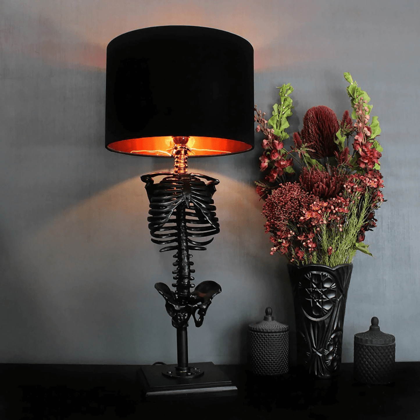 Brehn | Volca - Skelett Lampen