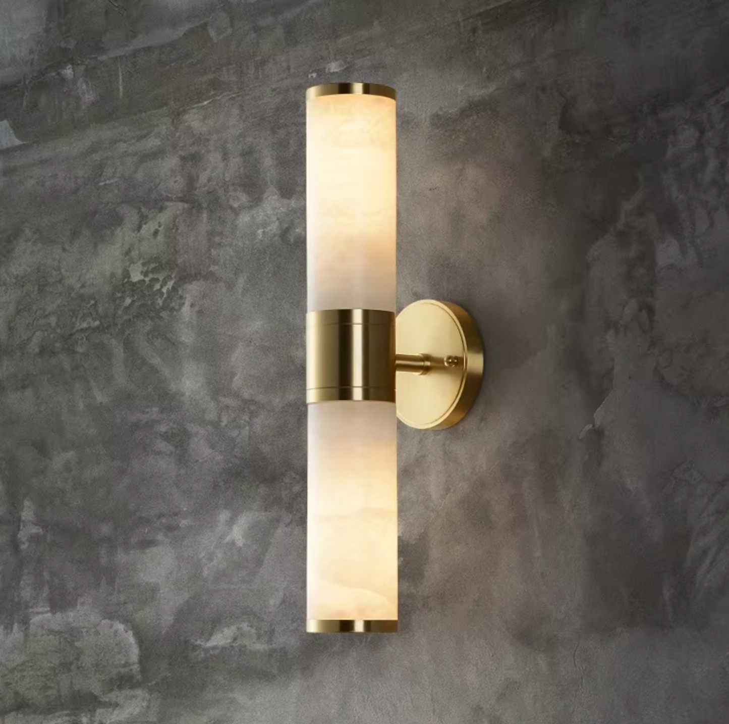 Brehn | Stilvolle Wandleuchte in einem goldenen Farbton inspiriert