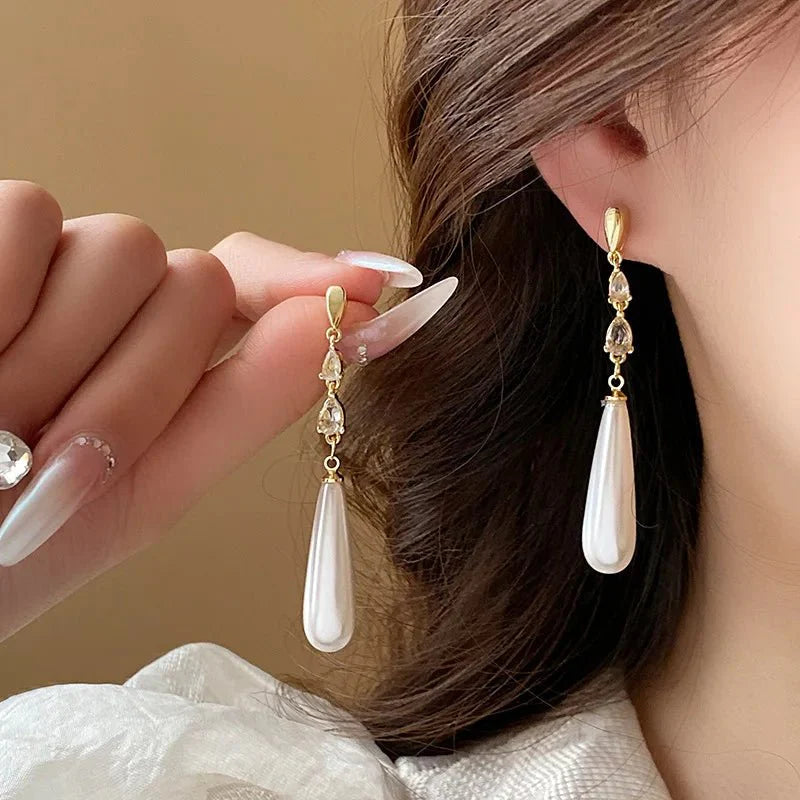 Brehn | Wasserfallperle Diamantohrringe
