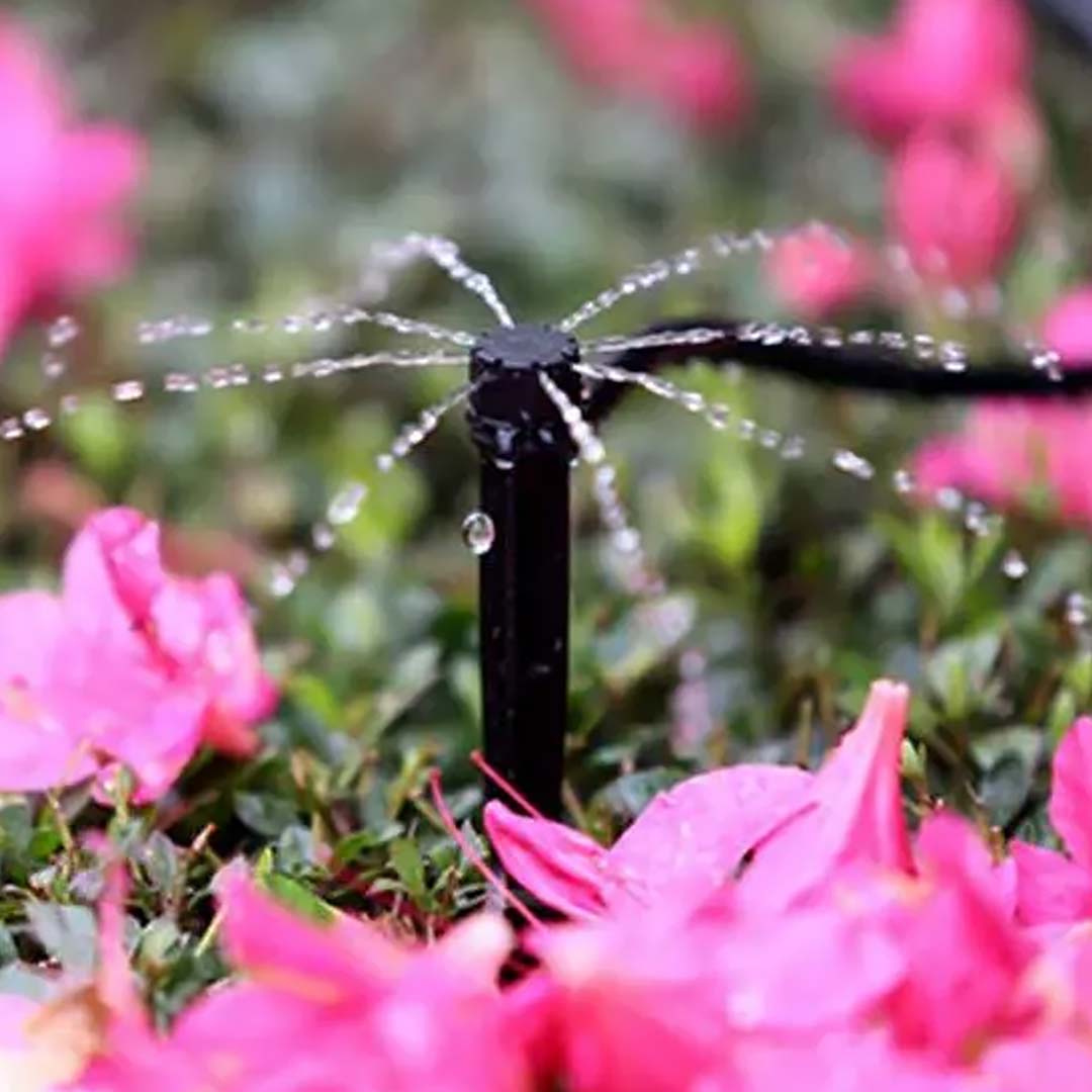 Brehn | AquaLux Elite Bewässerungssystem | Mühelose Gartenbewässerung für üppige, lebendige Landschaften