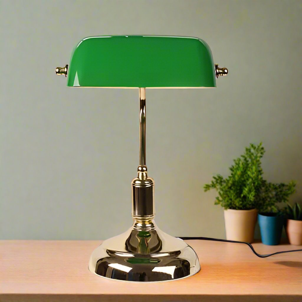 LuxeLume - Elegante Glas-Tischlampe für zeitloses Licht | Brehn