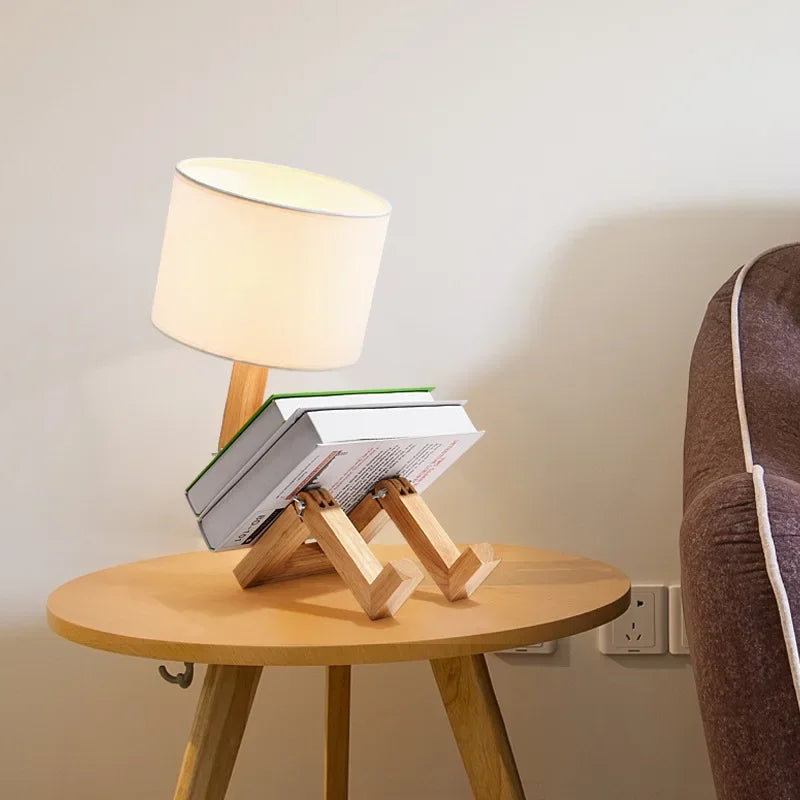 Brehn | Holz Tischlampe mit Bücherhalter - RutanFlex